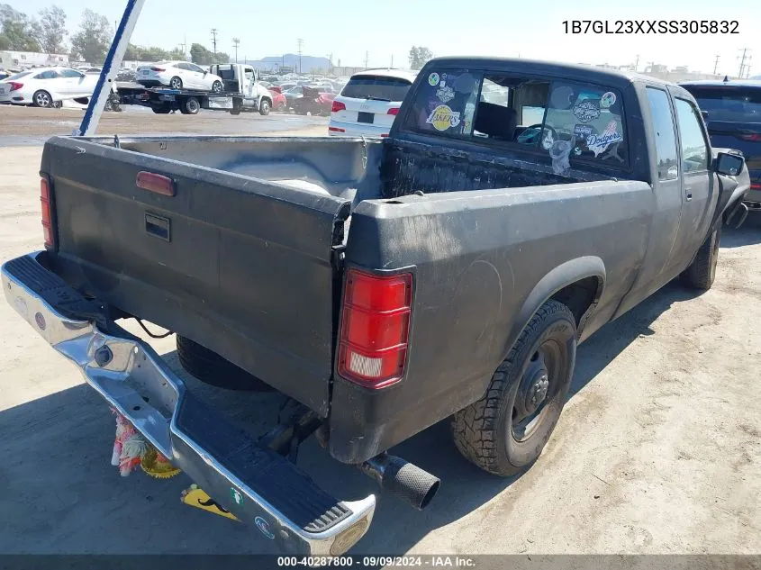 1995 Dodge Dakota VIN: 1B7GL23XXSS305832 Lot: 40287800