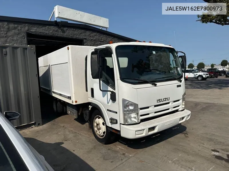 JALE5W162E7300973 2014 Isuzu Dsl Reg At