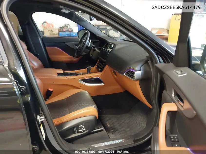 SADCZ2EE5KA614479 2019 Jaguar F-Pace Svr