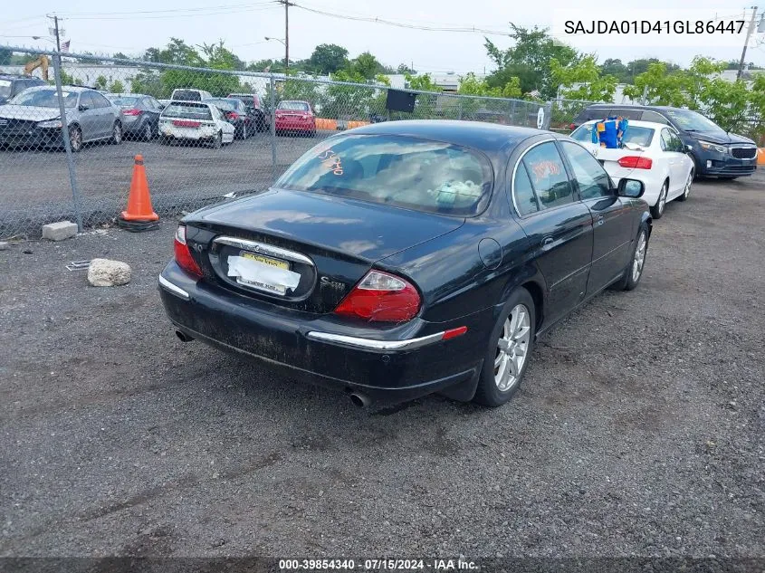 2001 Jaguar S-Type 4.0L V8 VIN: SAJDA01D41GL86447 Lot: 39854340