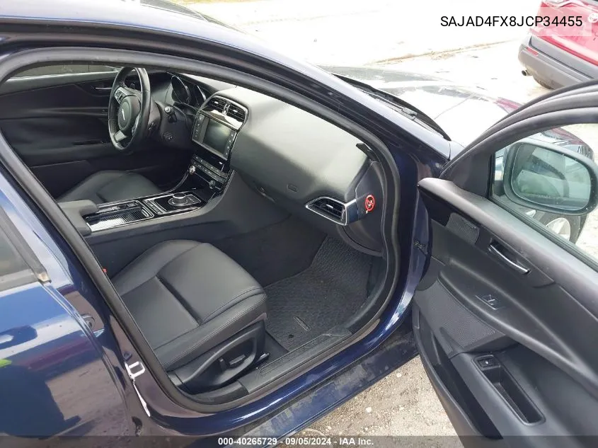 SAJAD4FX8JCP34455 2018 Jaguar Xe Premium