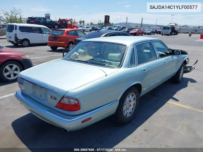 SAJDA14C1YLF00577 2000 Jaguar Xj8