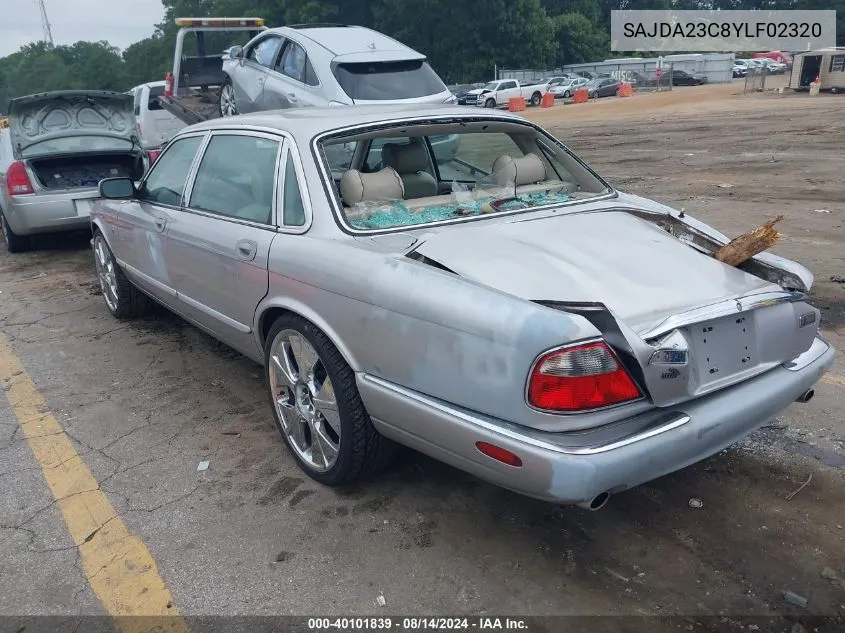 SAJDA23C8YLF02320 2000 Jaguar Xj8 L