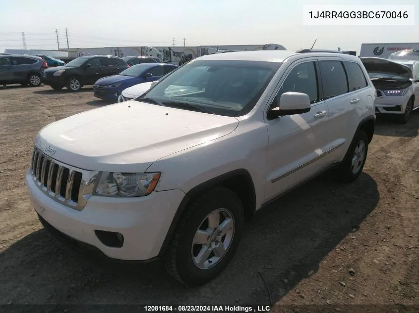 1J4RR4GG3BC670046 2011 Jeep Grand Cherokee Laredo