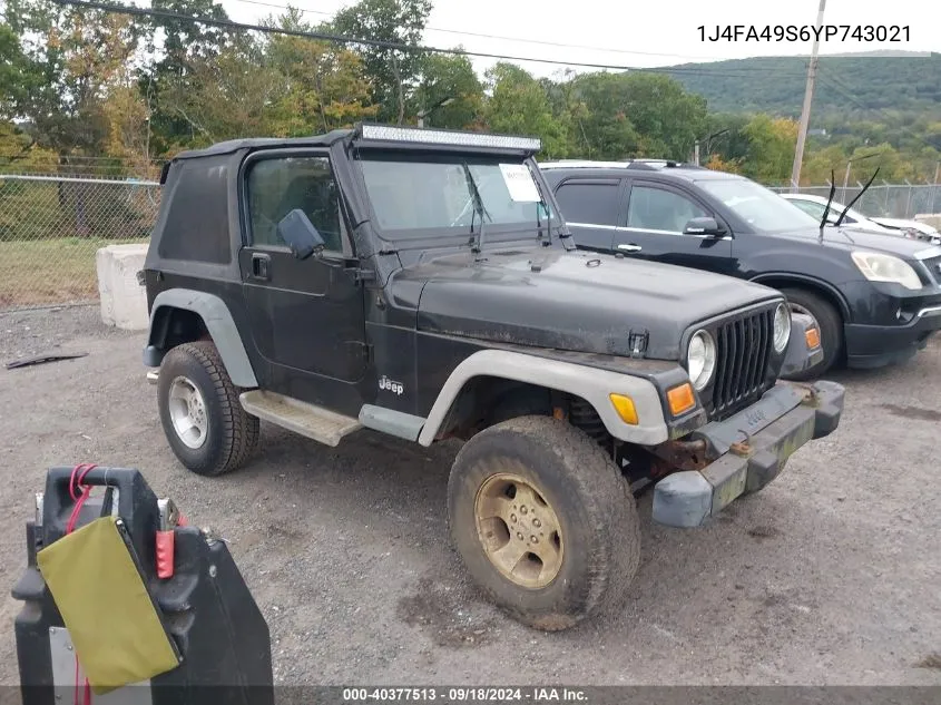 2000 Jeep Wrangler Sport VIN: 1J4FA49S6YP743021 Lot: 40377513