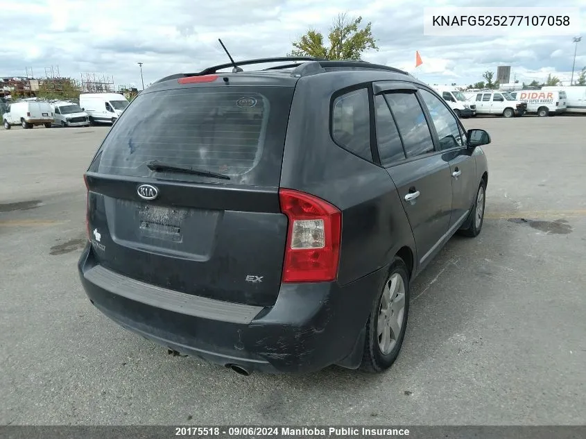 2007 Kia Rondo VIN: KNAFG525277107058 Lot: 20175518