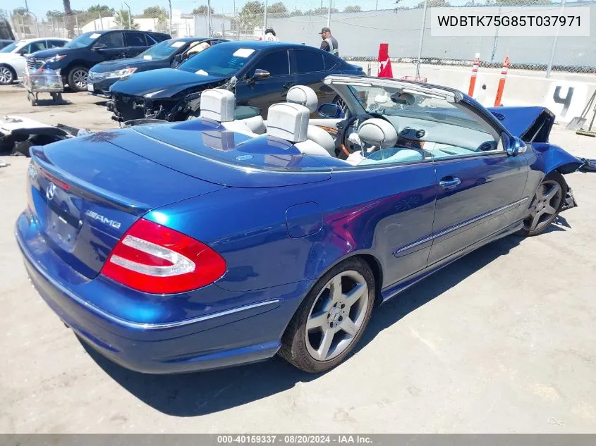 2005 Mercedes-Benz Clk 500 VIN: WDBTK75G85T037971 Lot: 40159337