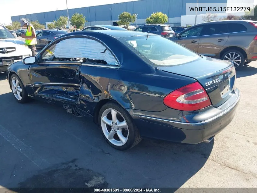 WDBTJ65J15F132279 2005 Mercedes-Benz Clk 320