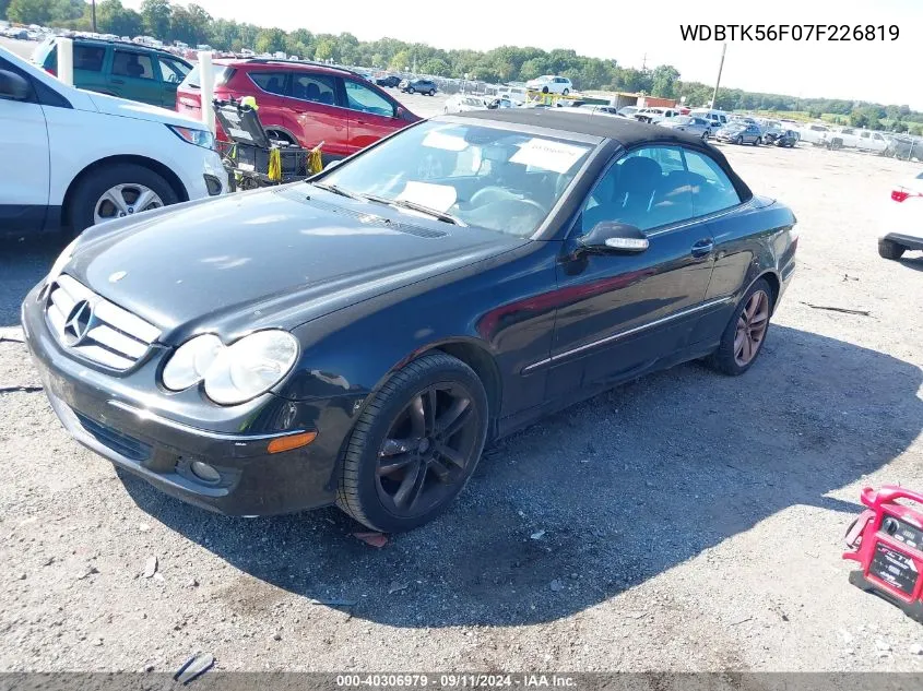 2007 Mercedes-Benz Clk 350 VIN: WDBTK56F07F226819 Lot: 40306979