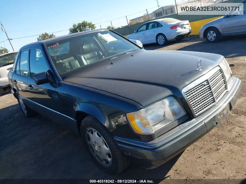 WDBEA32E3RC061771 1994 Mercedes-Benz E 320