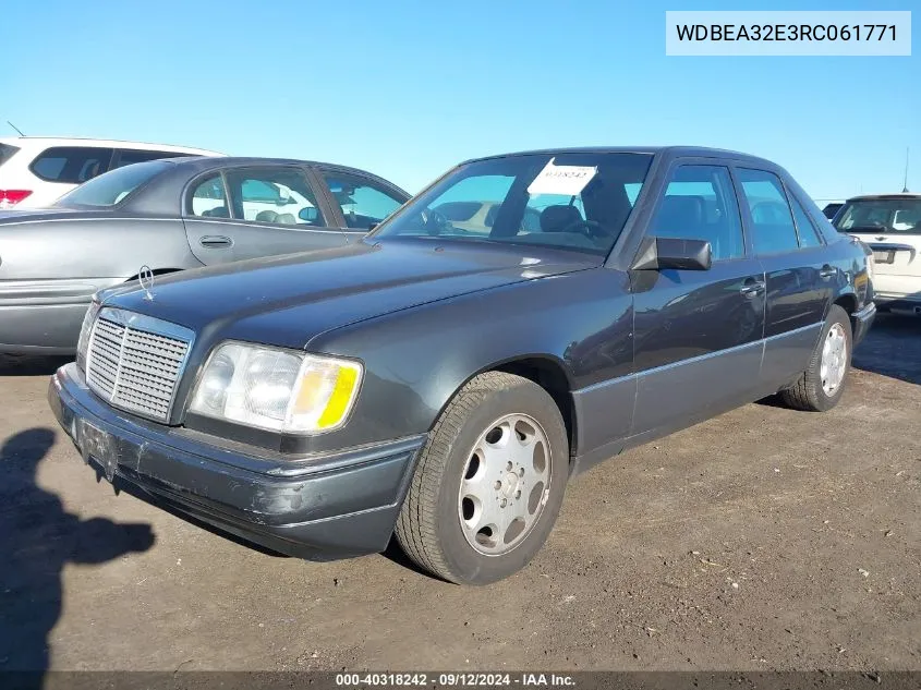 WDBEA32E3RC061771 1994 Mercedes-Benz E 320