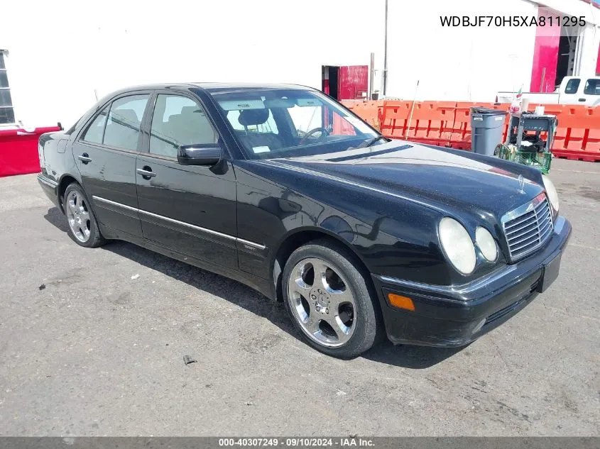 1999 Mercedes-Benz E 430 VIN: WDBJF70H5XA811295 Lot: 40307249