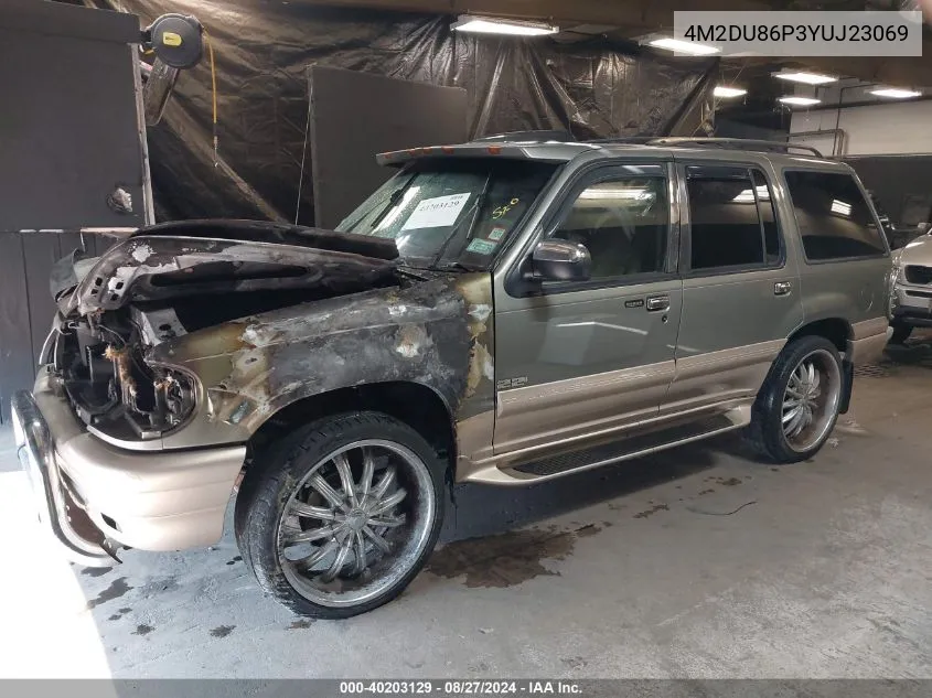 4M2DU86P3YUJ23069 2000 Mercury Mountaineer