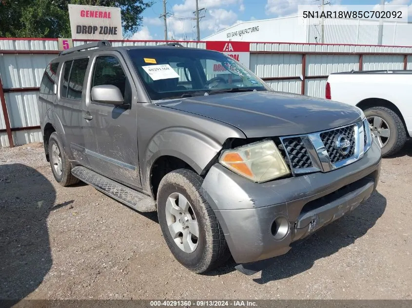 2005 Nissan Pathfinder Xe VIN: 5N1AR18W85C702092 Lot: 40291360