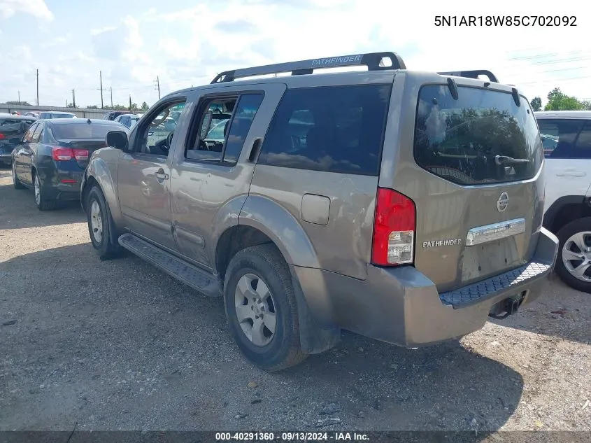 2005 Nissan Pathfinder Xe VIN: 5N1AR18W85C702092 Lot: 40291360