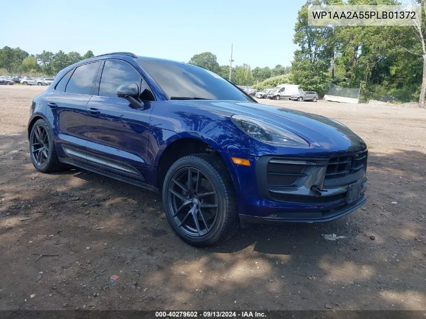 2023 Porsche Macan T VIN: WP1AA2A55PLB01372 Lot: 40279602