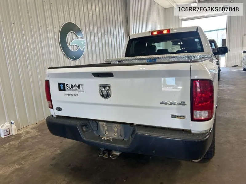 2019 Ram 1500 Classic Tradesman VIN: 1C6RR7FG3KS607048 Lot: 40379424