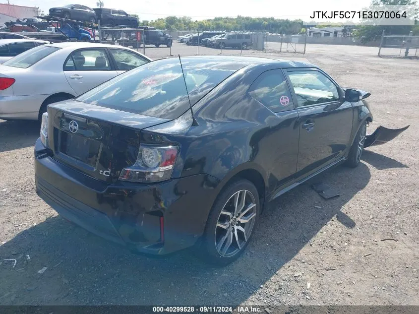 JTKJF5C71E3070064 2014 Scion Tc