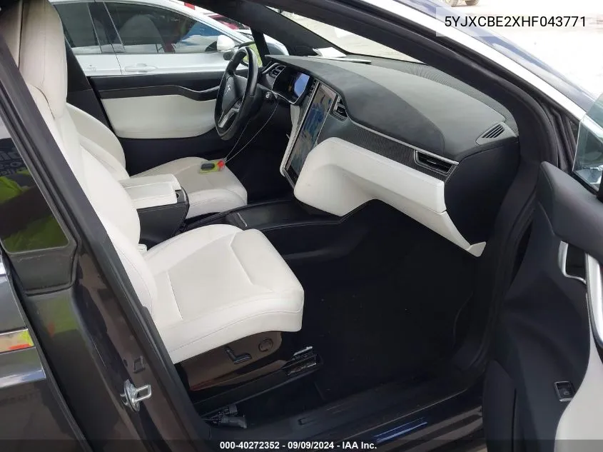 5YJXCBE2XHF043771 2017 Tesla Model X 100D/75D/90D