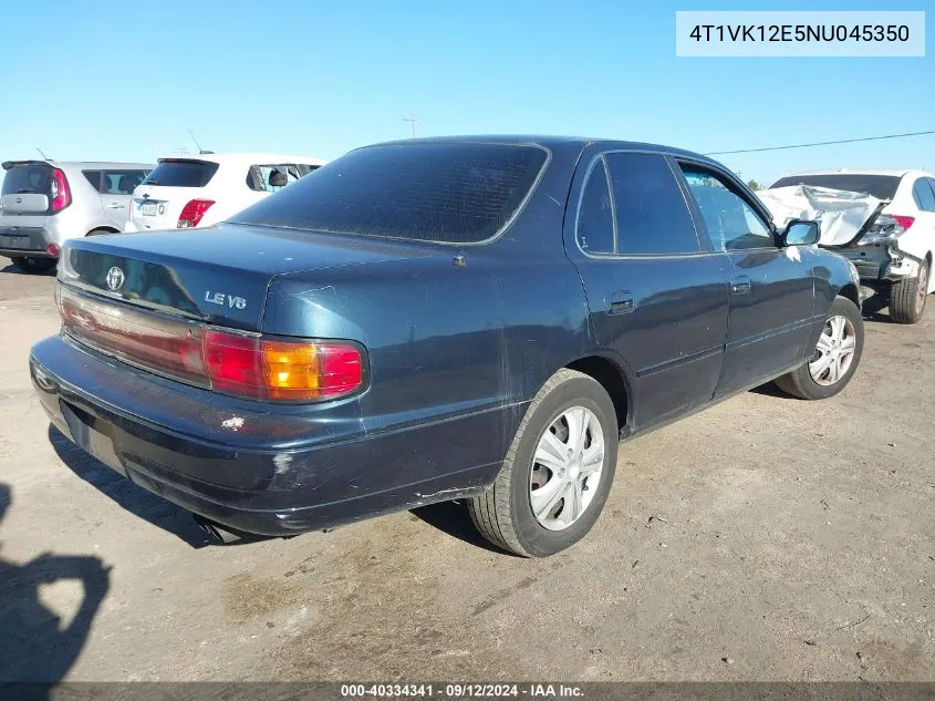 1992 Toyota Camry Le VIN: 4T1VK12E5NU045350 Lot: 40334341