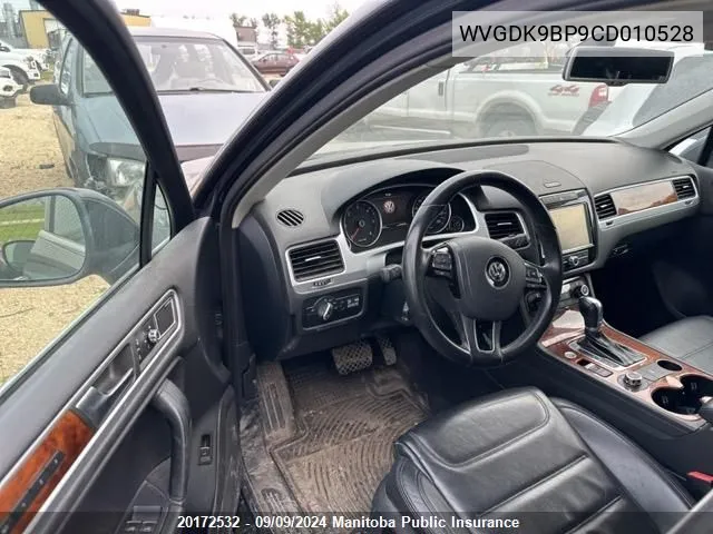 WVGDK9BP9CD010528 2012 Volkswagen Touareg V6 Tdi